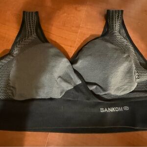 Sankom Women’s Patent Bra